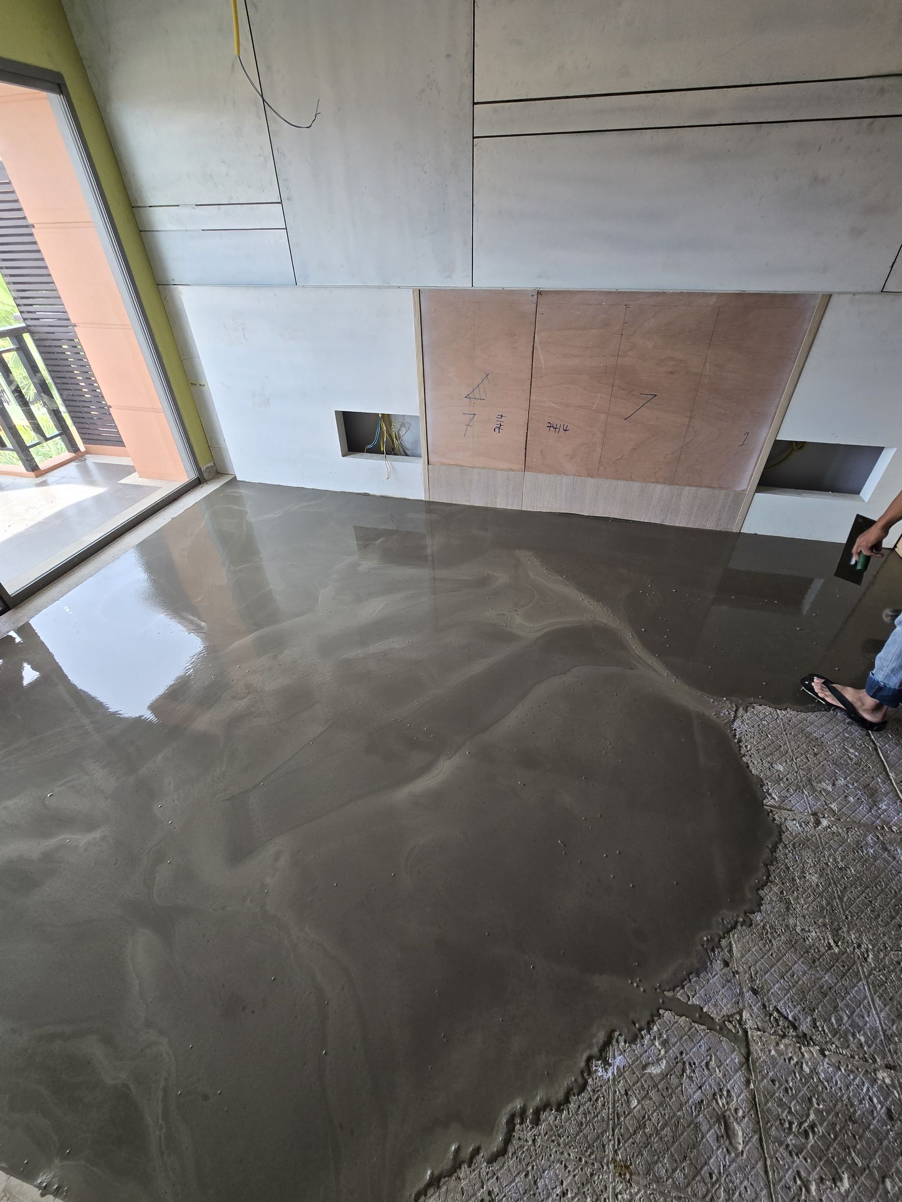 ปูนปรับระดับ เคมิค SL1 โรงแรมป่าตองเมอร์ลิน จ.ภูเก็ต